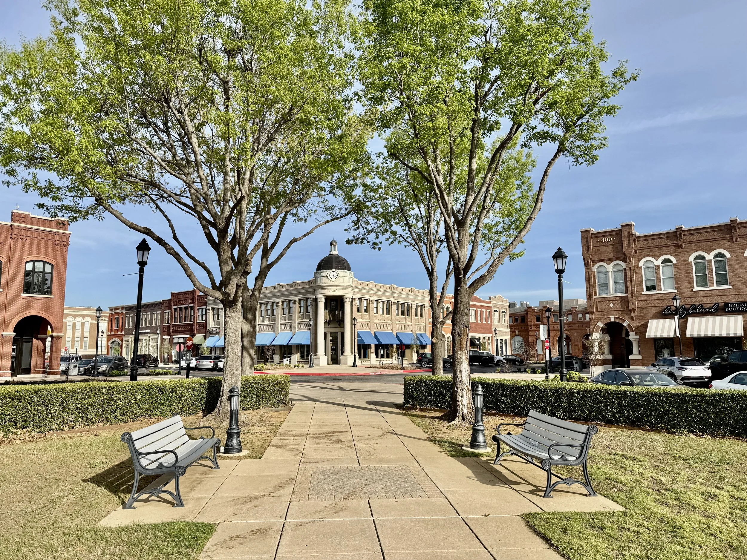 300-900 Parker Square, Flower Mound, TX 75028 - OFFICE