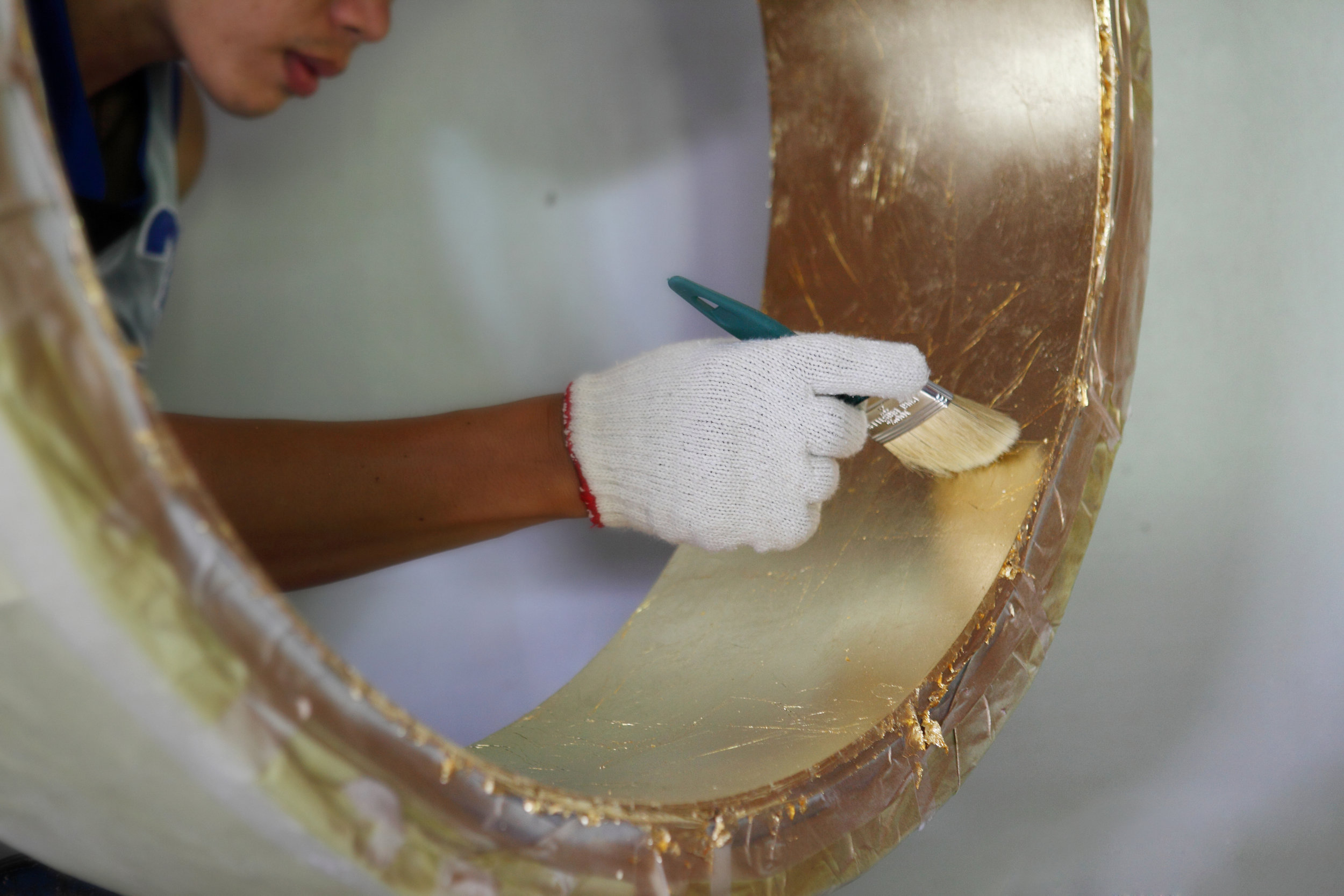 cleaning of the gold leaf