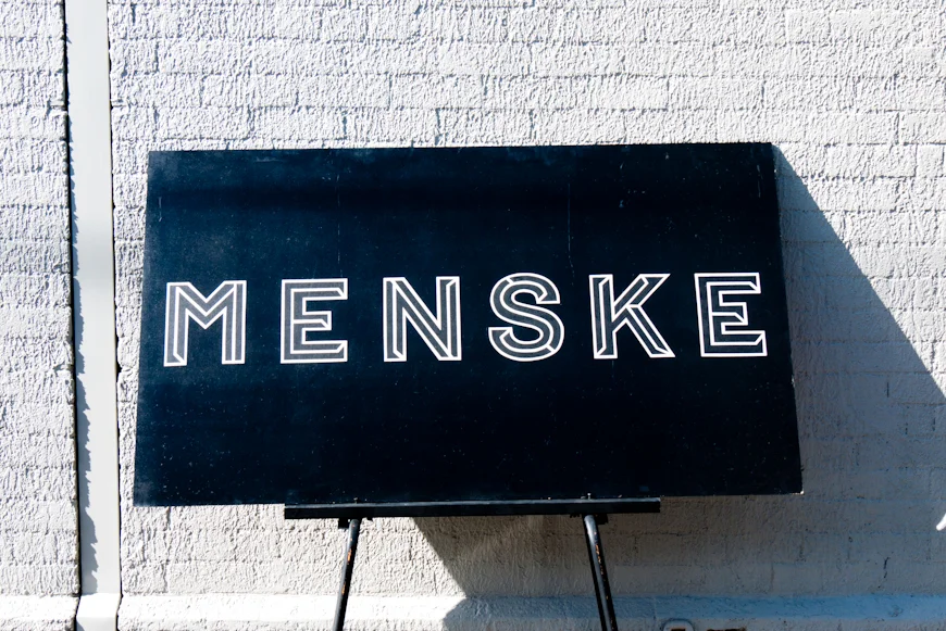 Kelly_Thompson_blog_Illustration_Menske_market_mkelbourne_art_1_of_15.jpg