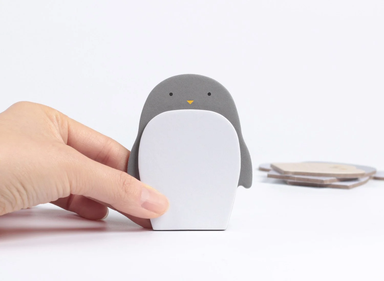 Flat Zoo-04-Penguin.jpg