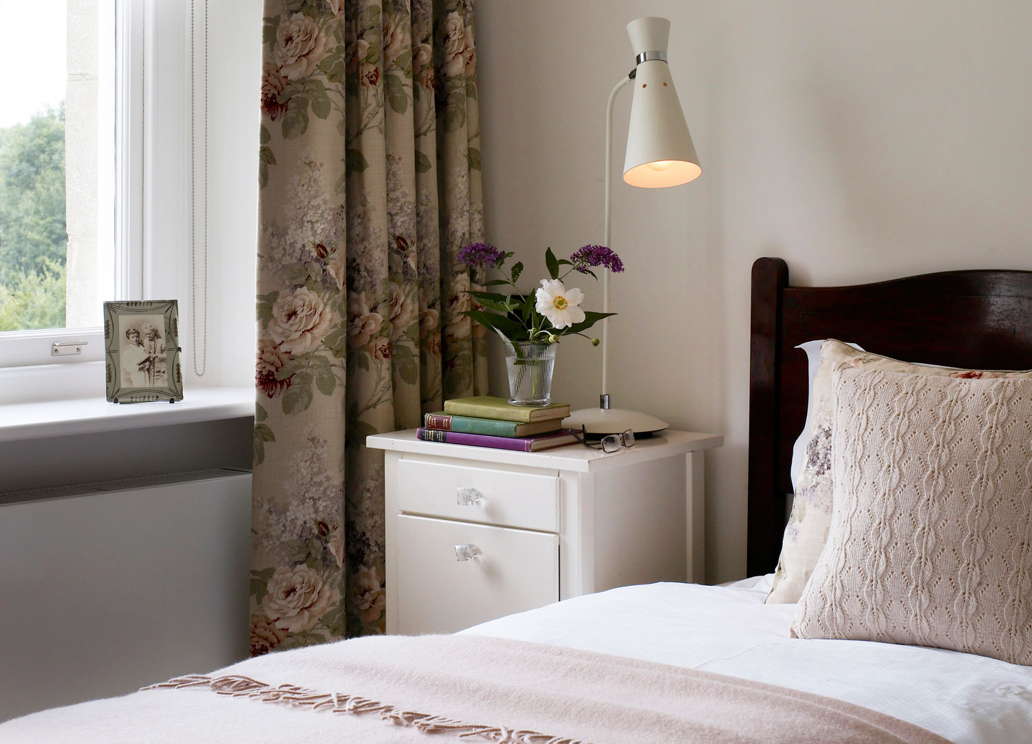 Jill Scholes Interior Design, Oxfordshire Country House, bedroom 