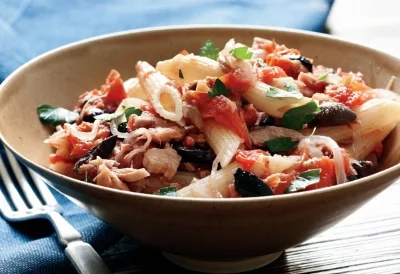High Carb Meal: Pasta with Tomatoes and Greens