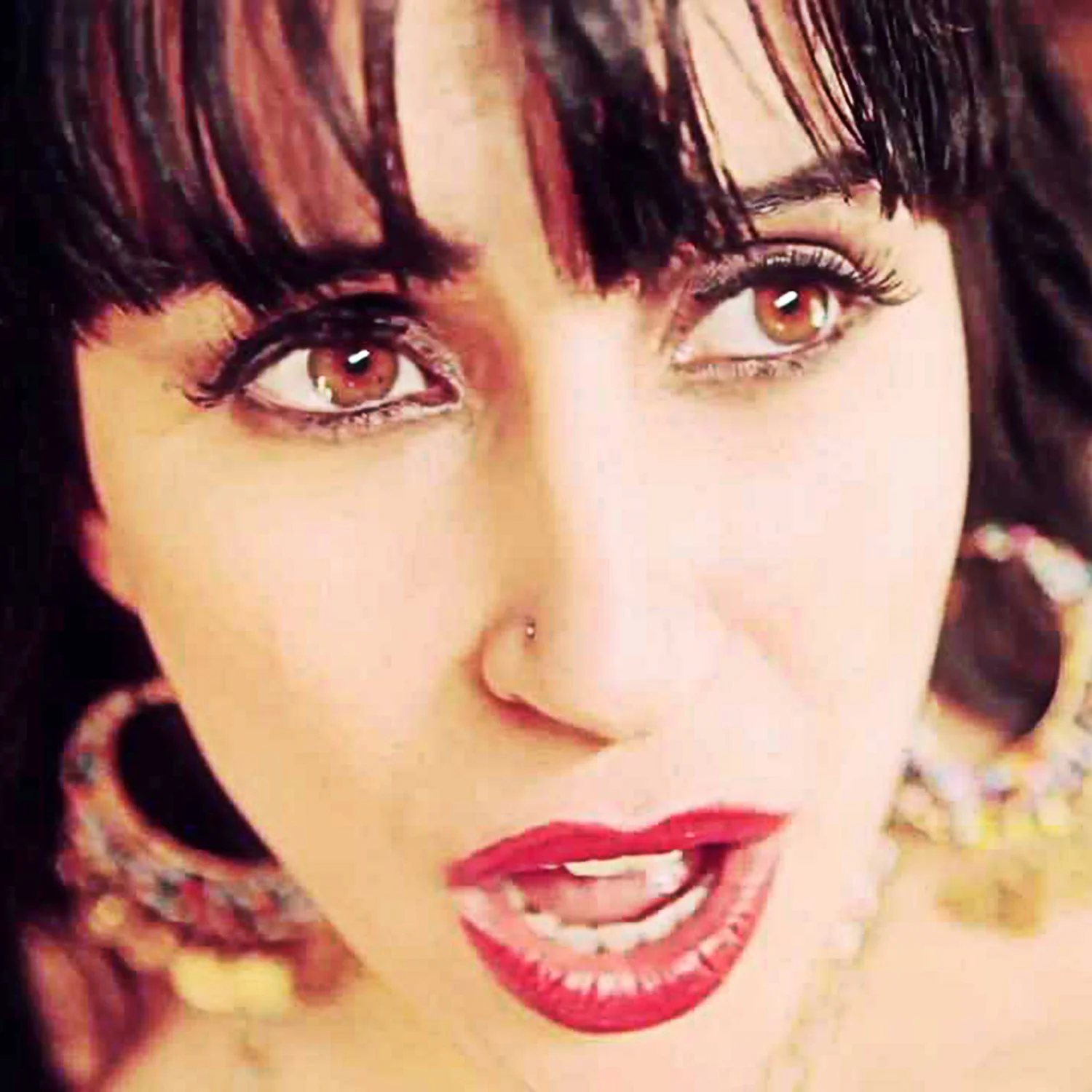 Claudia Aurora 5 - Arts La'OlamSq.jpg