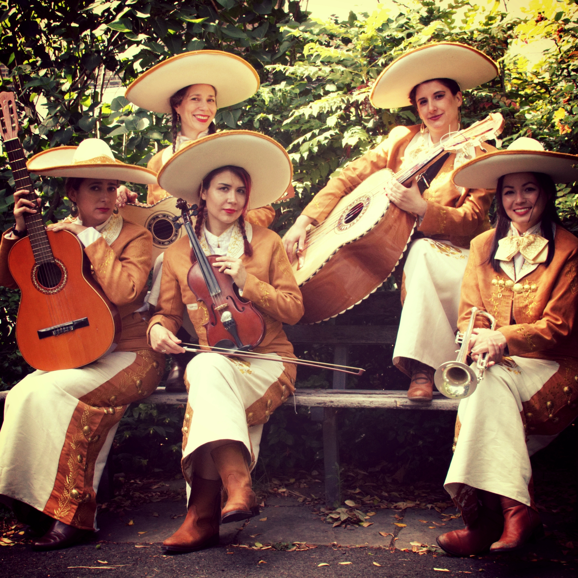 Mariachi Las Adelitas 1 Arts La'Olam.jpg