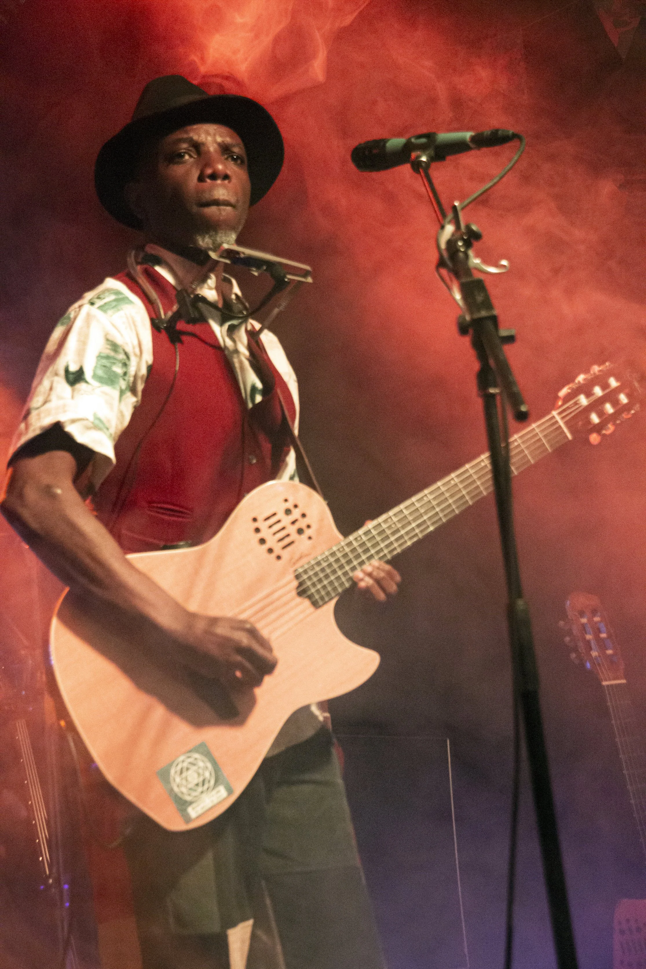 Muntu Valdo. Credit_ Bumi Thomas.jpg