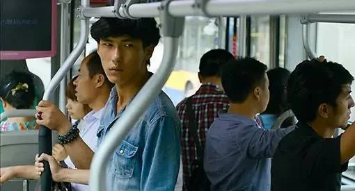 公交车上的永乐