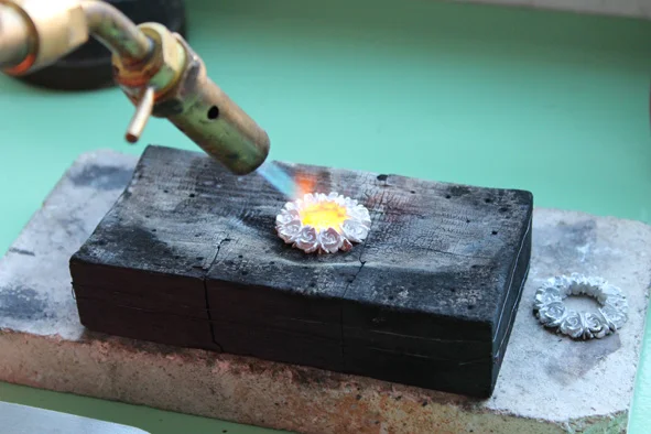 silver_jewellery_class_classes_london_workshop_silversmithing_soldering