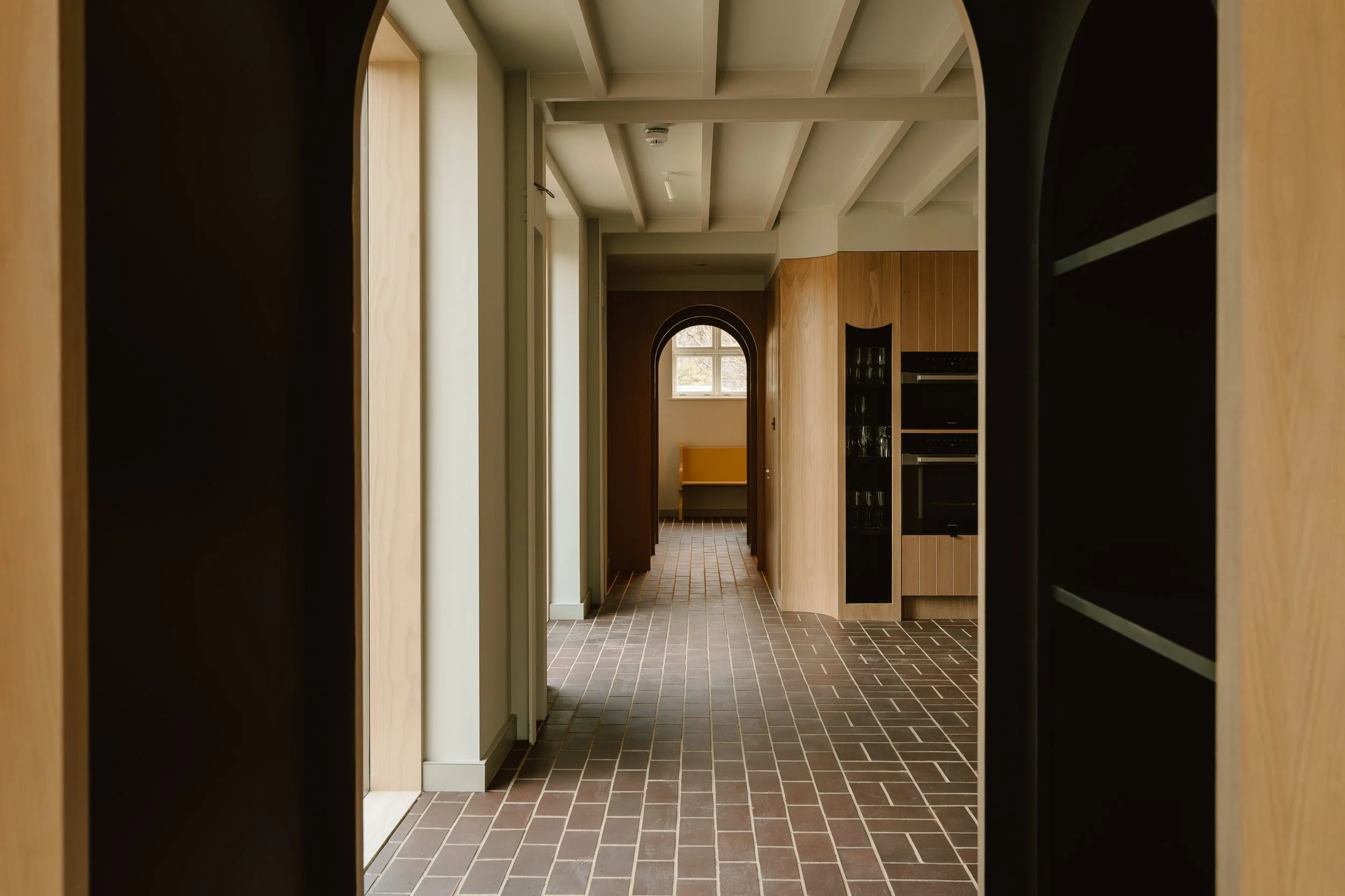 Copy of arc-next-the-sea-hallway-01.jpg