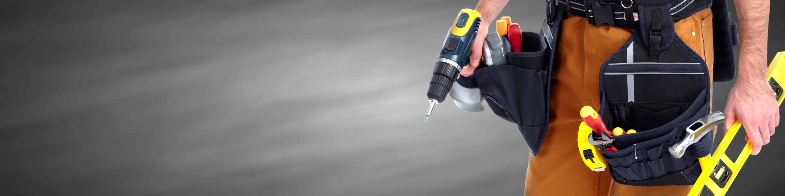 7 Essential Tools for Your Construction Belt