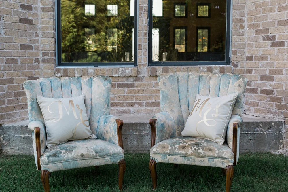 7-Soft+Floral+Chairs.jpg