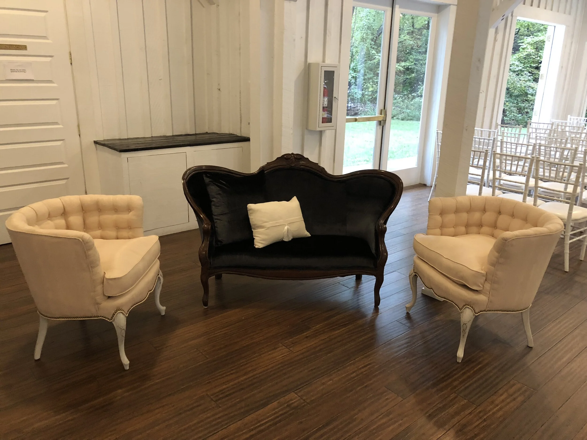lounge-lavintageok-tulsa-rentals-spain-ranch.jpeg