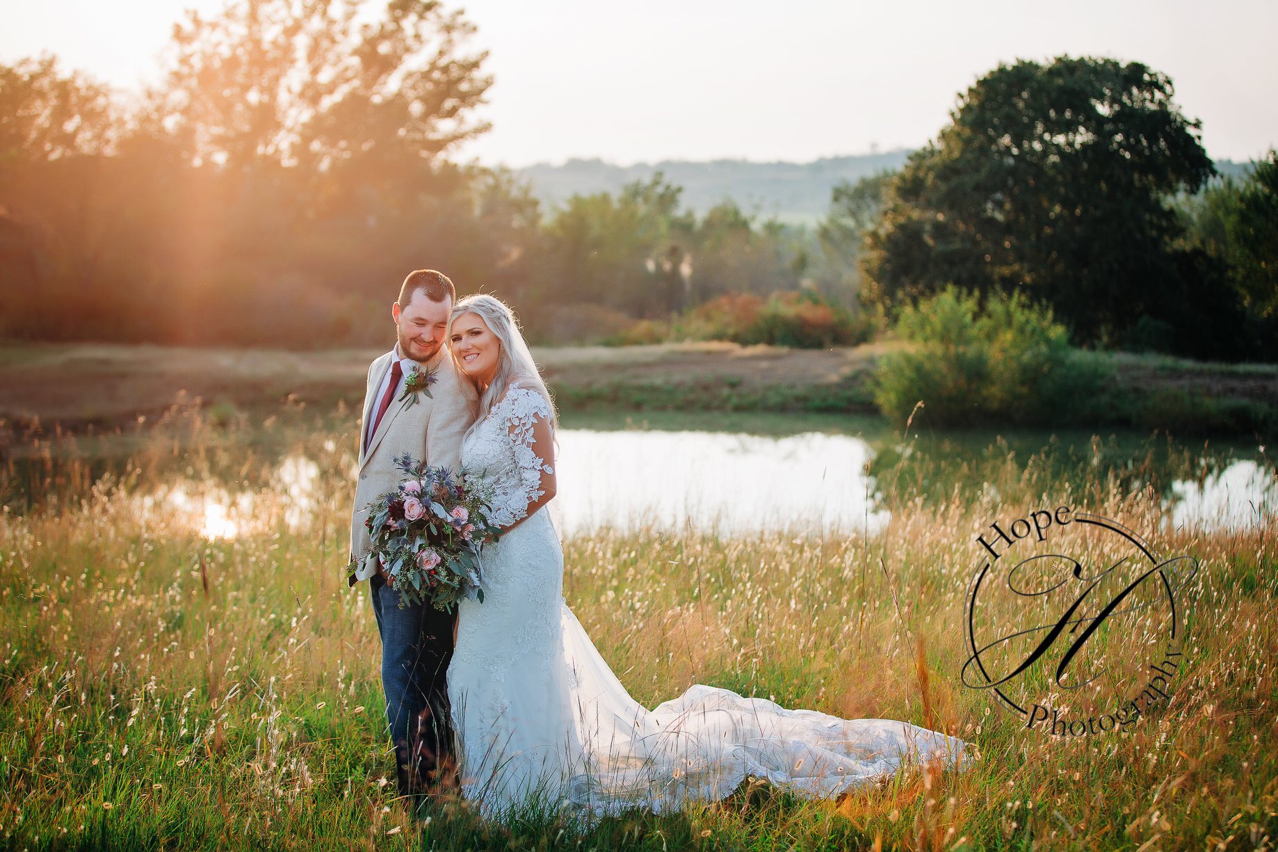 tulsa-rentals-lavintageok-moore-farm-bride-groom.jpg