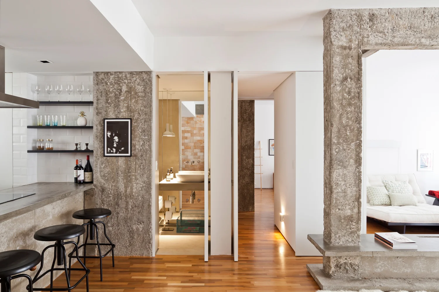 AP-LEA---MARAI-VALENTE-ARQUITETURA-18.jpg