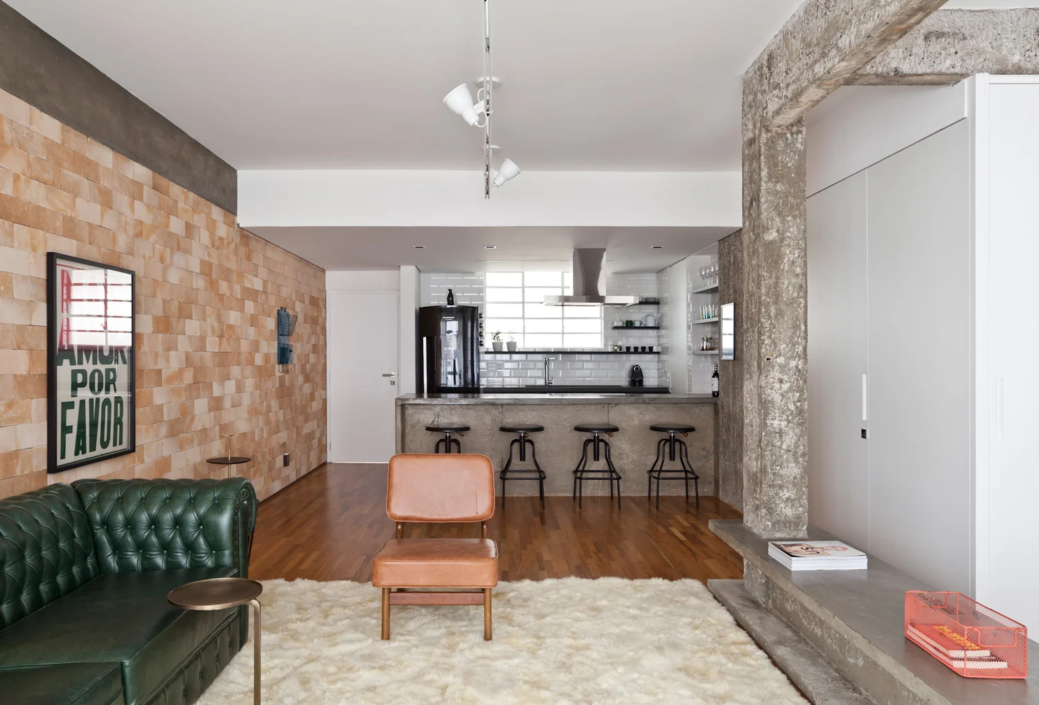 AP-LEA---MARAI-VALENTE-ARQUITETURA-11.jpg