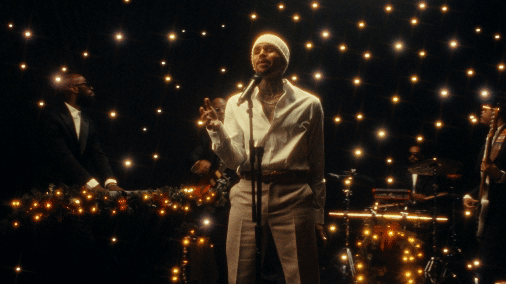 Chris Brown "No Time Like Christmas"