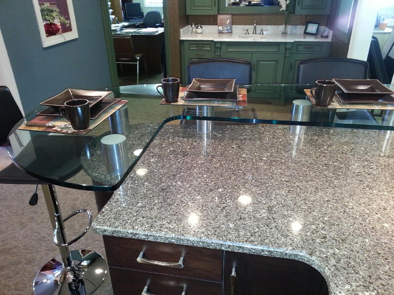 glass countertop -kitchen 3.jpg