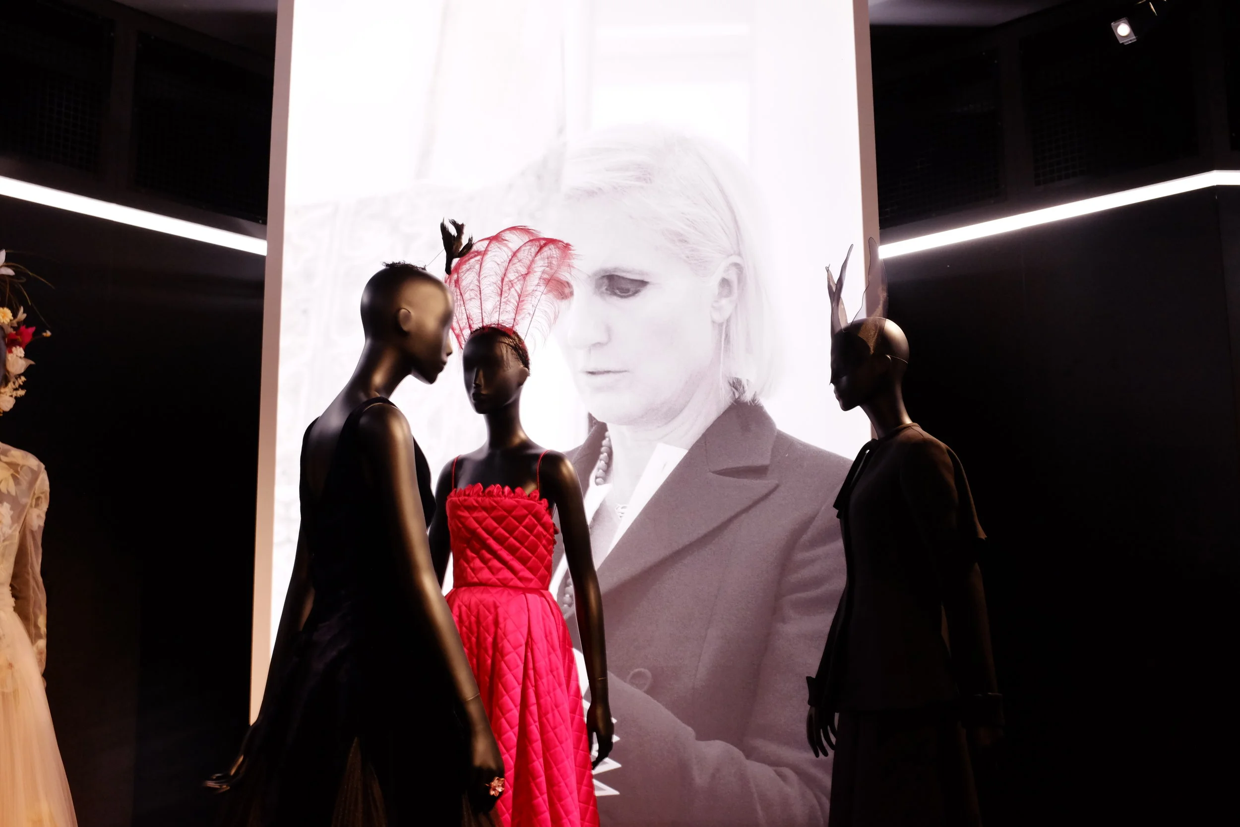 Christian Dior à LE MUSÉE DES ARTS DÉCORATIFS