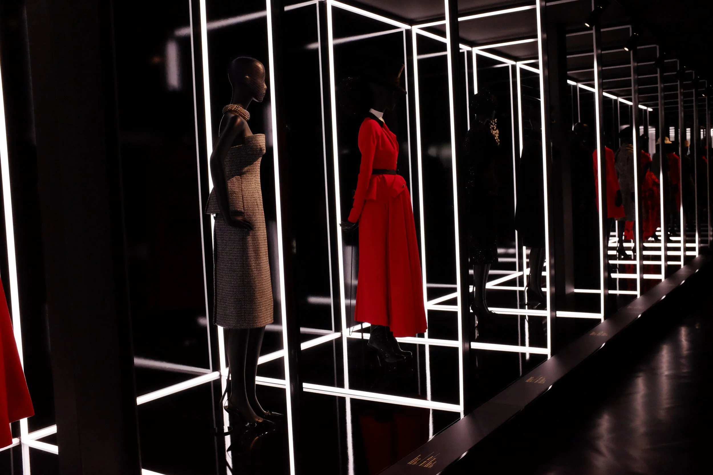 Christian Dior à LE MUSÉE DES ARTS DÉCORATIFS