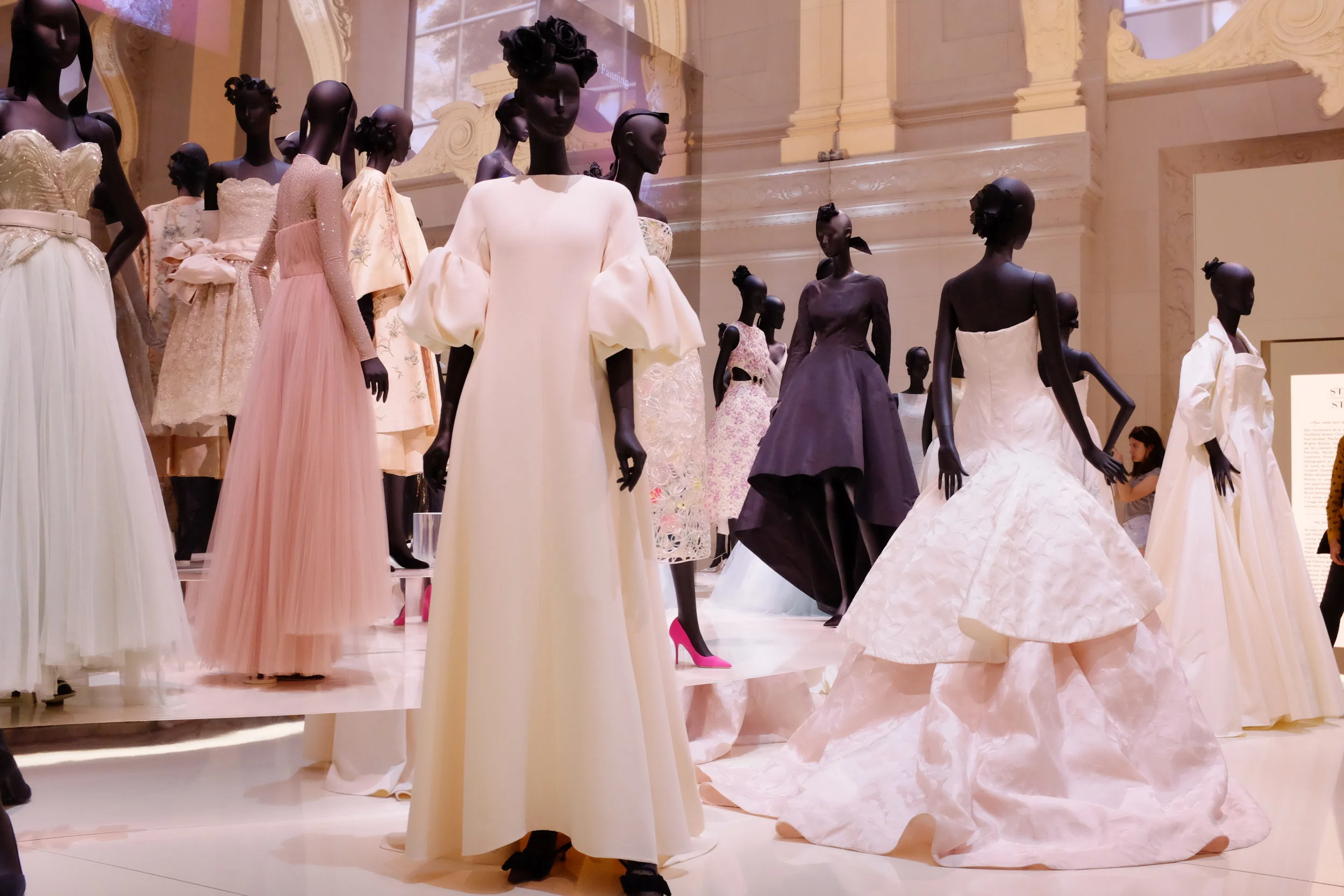 Christian Dior à LE MUSÉE DES ARTS DÉCORATIFS
