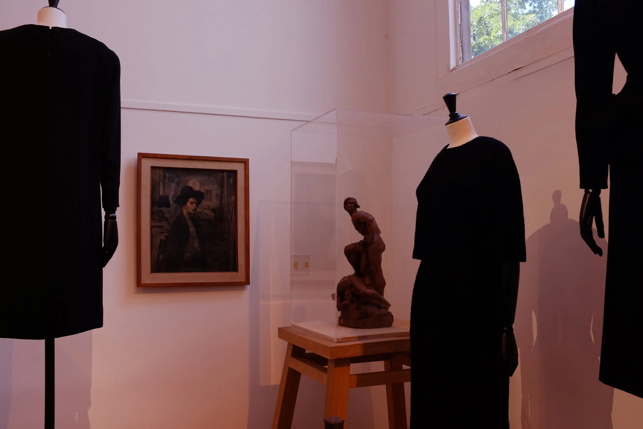 BALENCIAGA à L'OEUVRE AU NOIR’ à le Palais Galliera