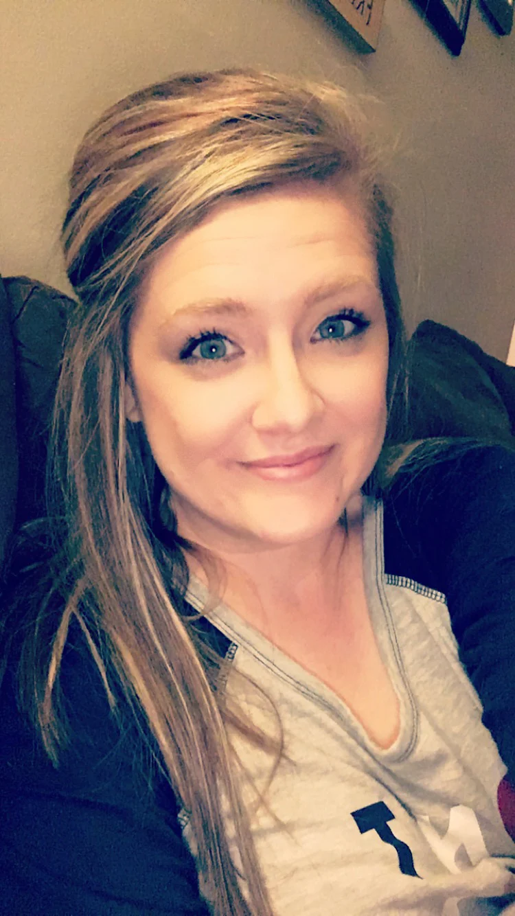 LyndsayPhoto2.jpg