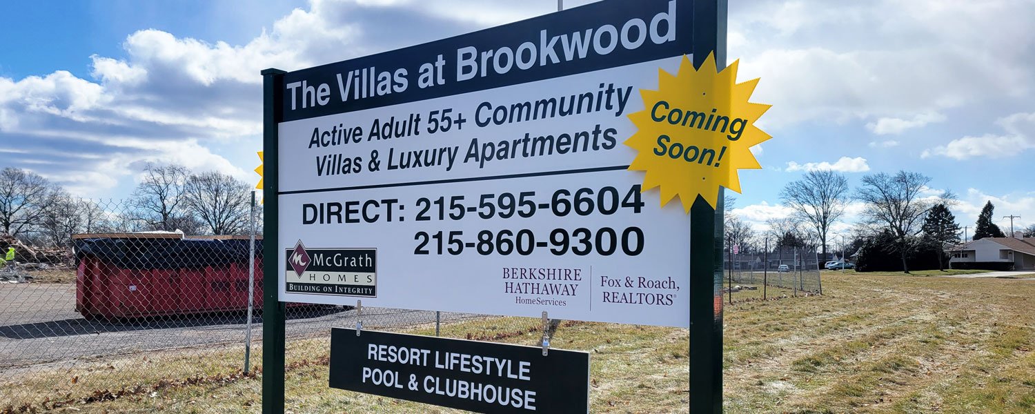 brookewoodvilla-woodsign.jpg