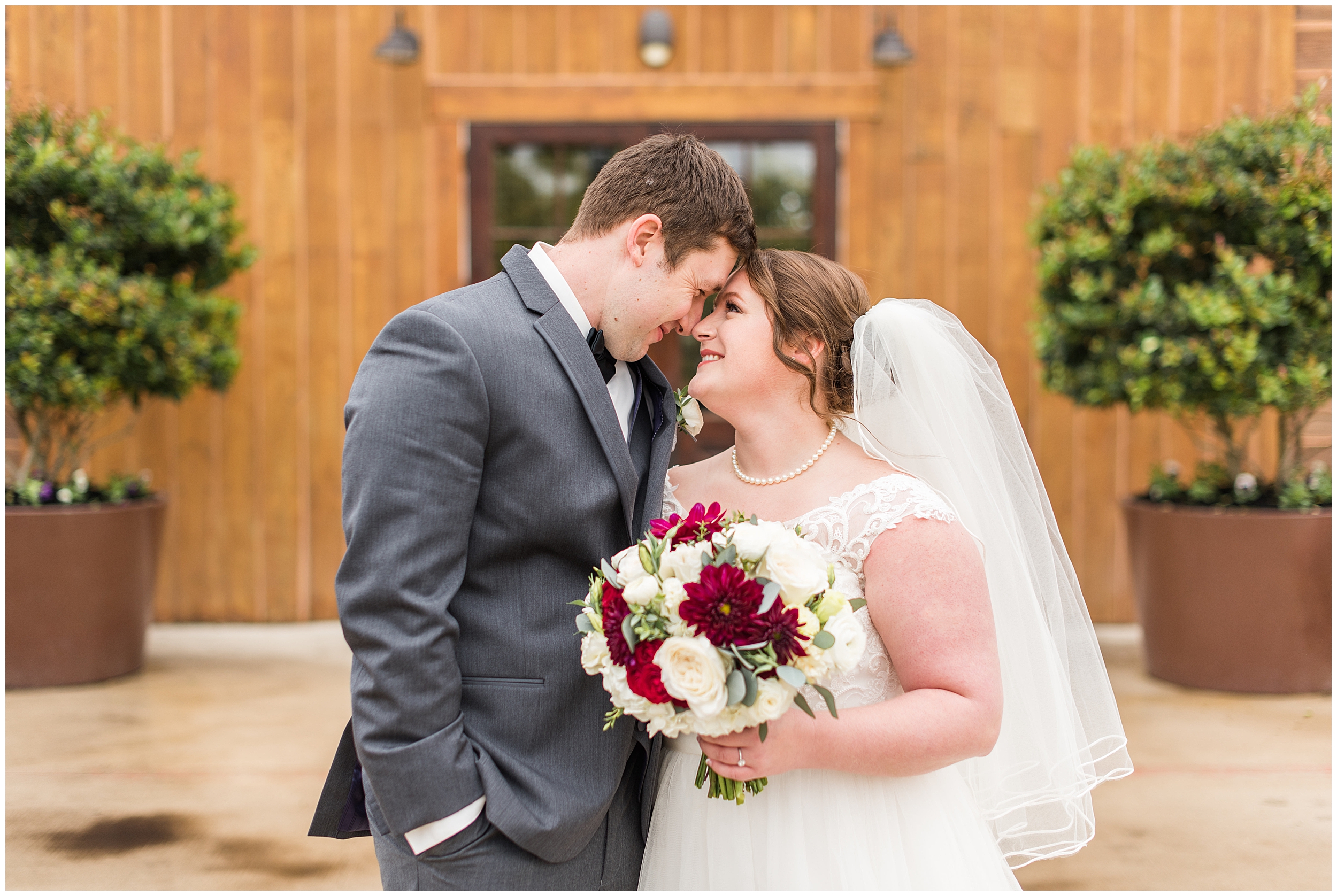 Emily &amp; Jake Wedding | Big Sky Barn | Montgomery, TX 