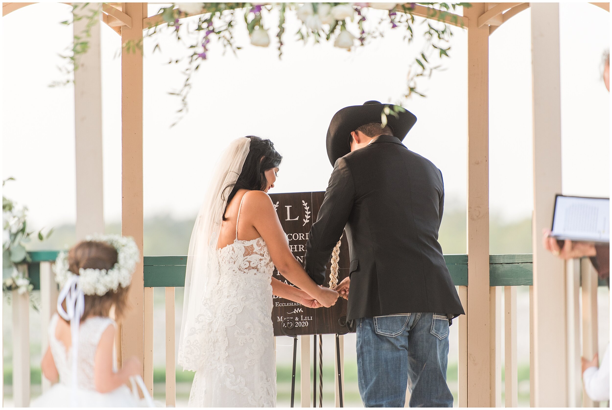 Katelyn Amber Miller | College Station, TX Photographer | Texas Wedding Photographer_0020.jpg