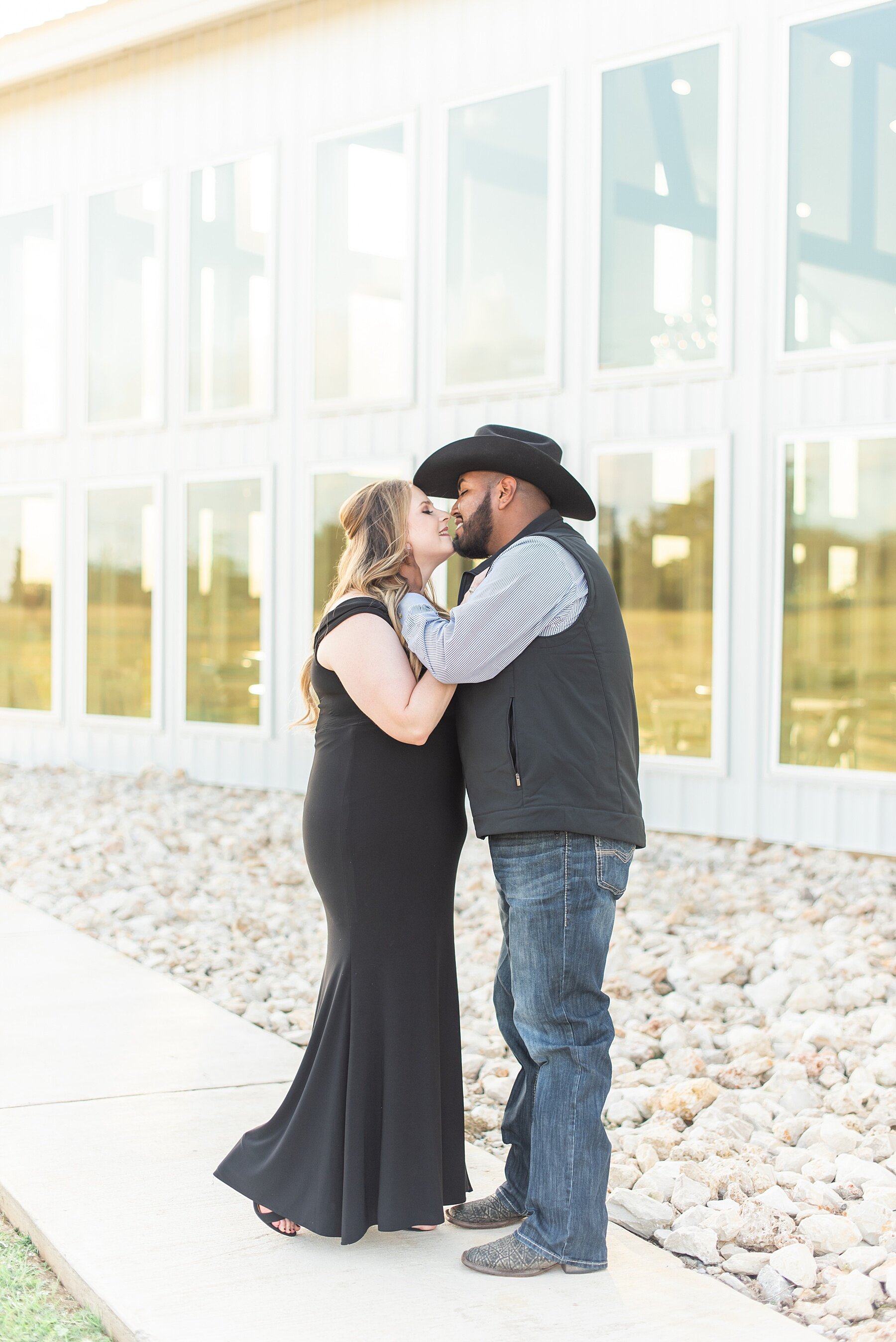 Katelyn Amber Miller | Texas Wedding Photographer | College Station, TX Photographer_0018.jpg
