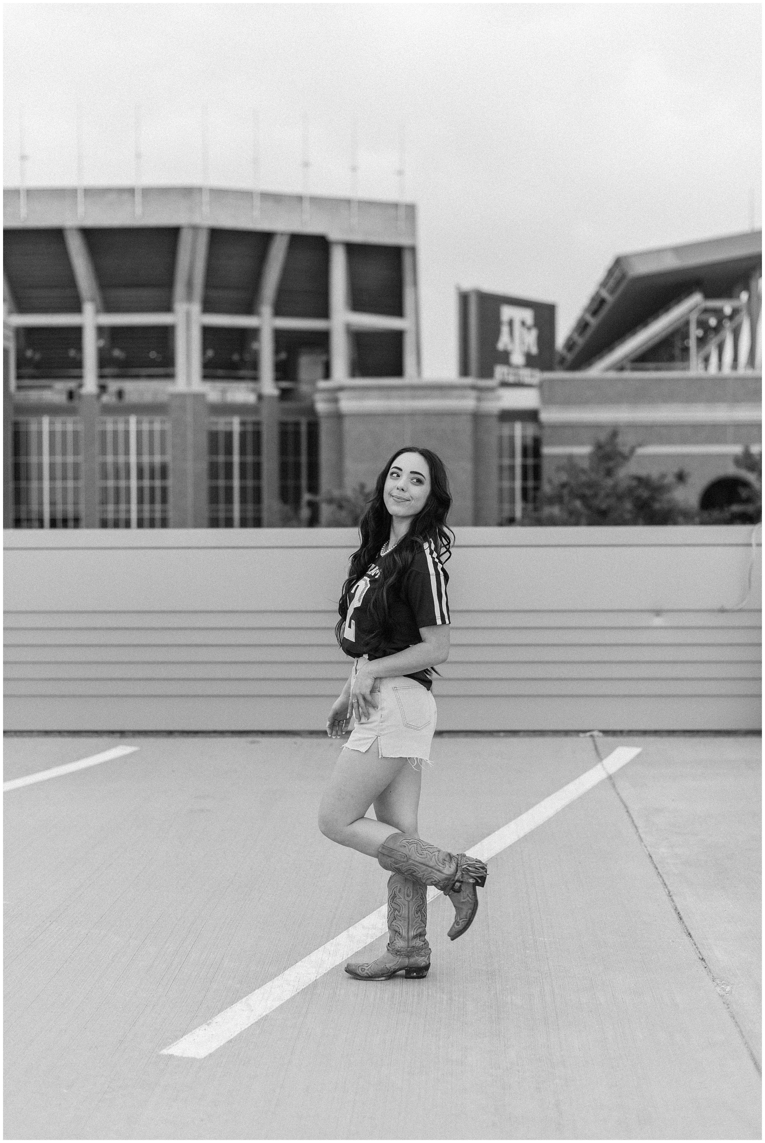 Katelyn Amber Miller | Graduation Session | Texas A&M University | College Station, TX | College Station Photographer_0114.jpg