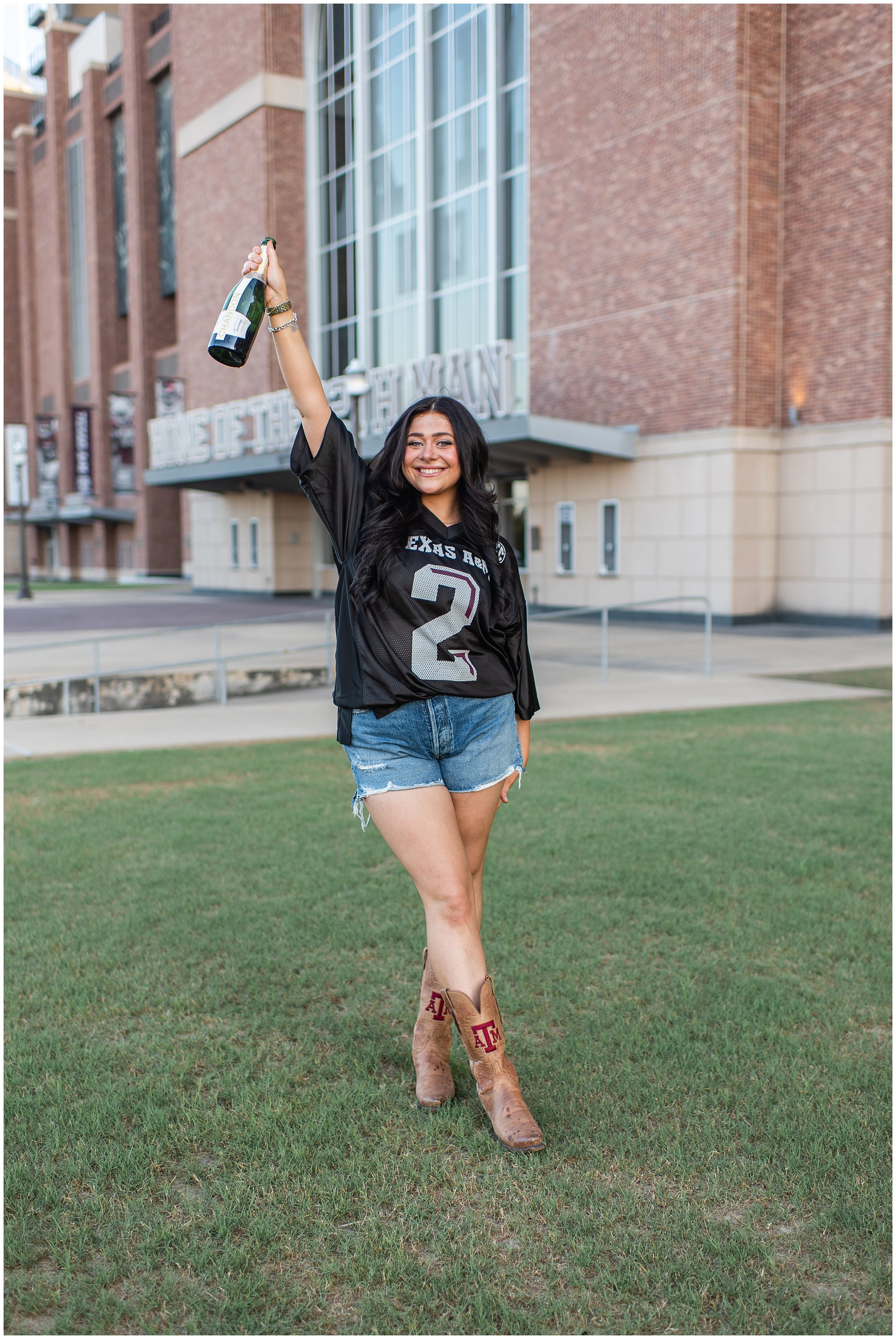 Katelyn Amber Miller | Graduation Session | Texas A&M University | College Station, TX | College Station Photographer_0163.jpg