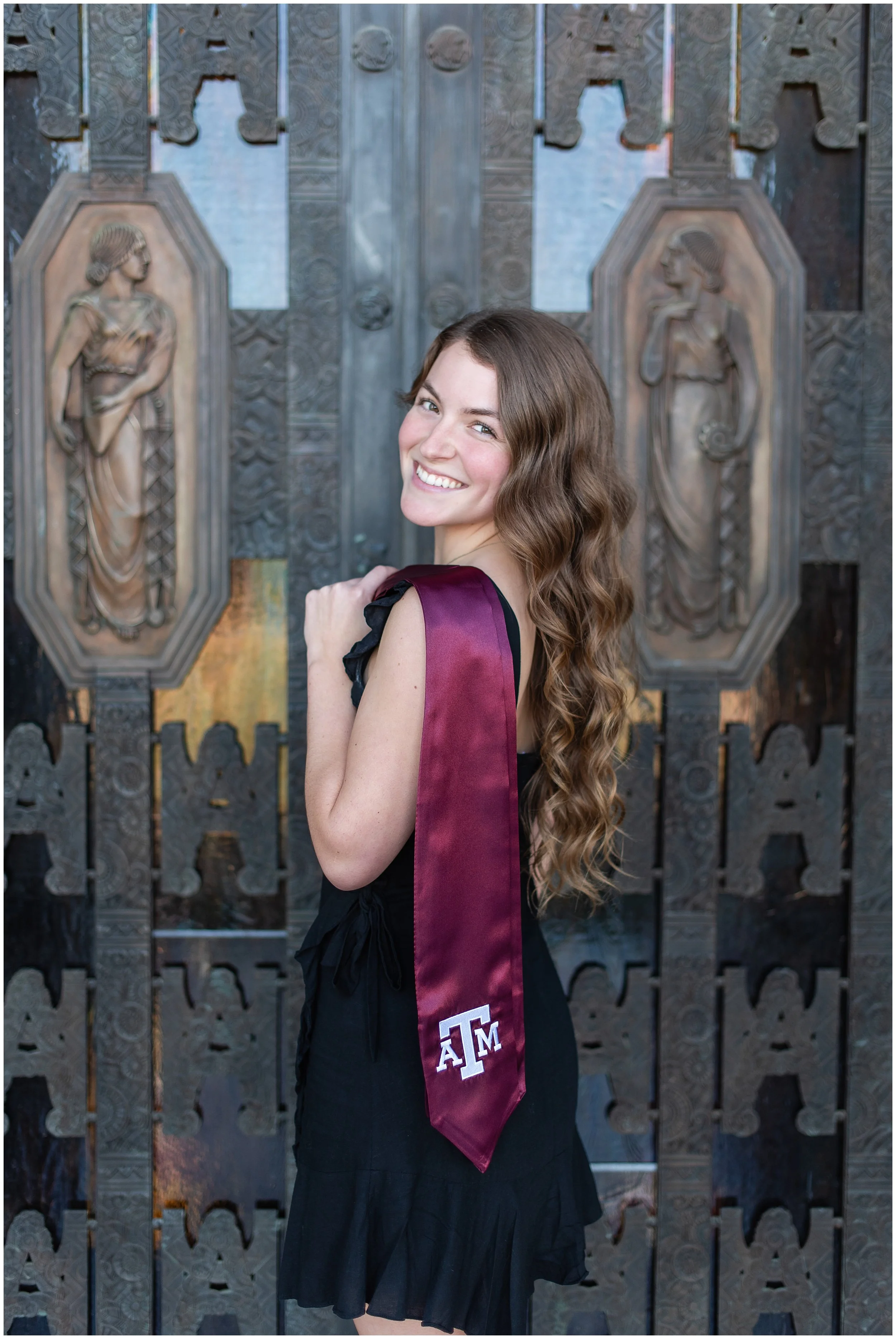 Katelyn Amber Miller | Texas A&M University | Graduation Session | College Station, TX | College Station Photographer_0354.jpg