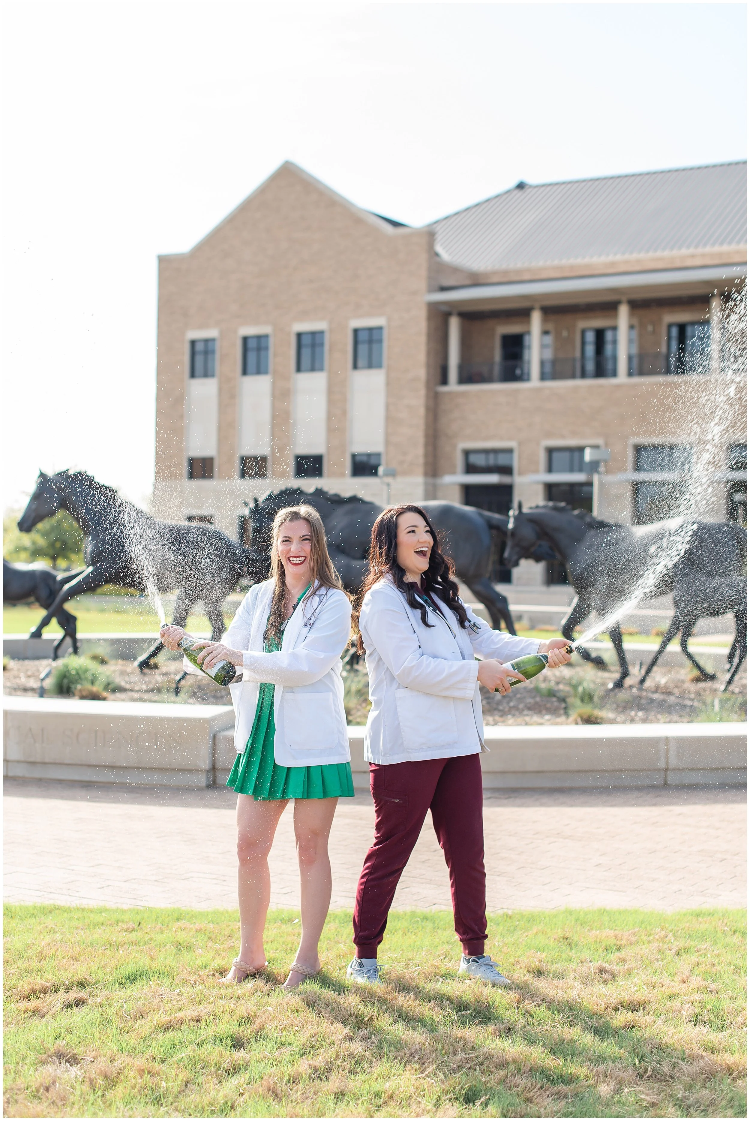 Katelyn Amber Miller | Texas A&M University | Graduation Session | College Station, TX | College Station Photographer_0528.jpg