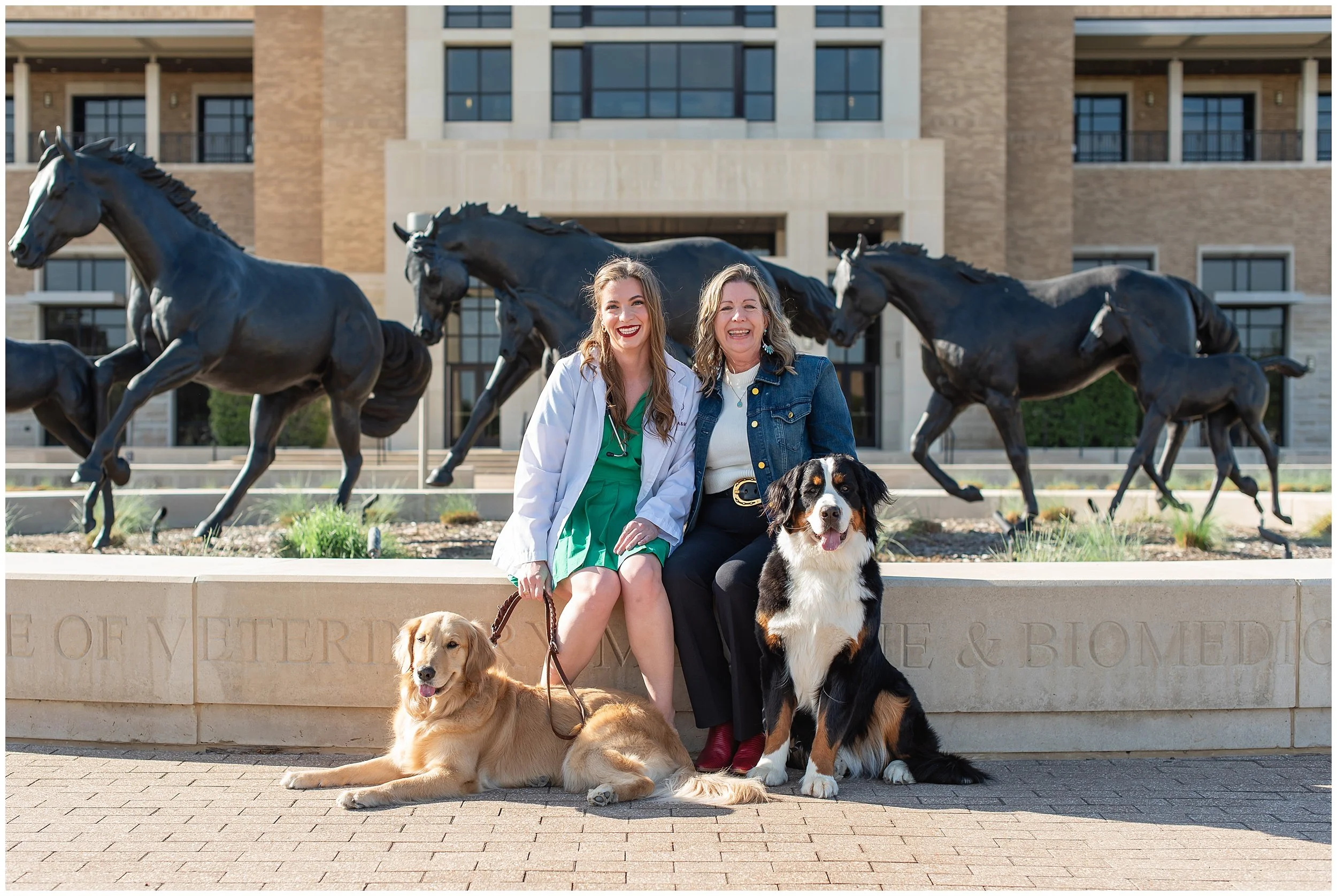Katelyn Amber Miller | Texas A&M University | Graduation Session | College Station, TX | College Station Photographer_0549.jpg