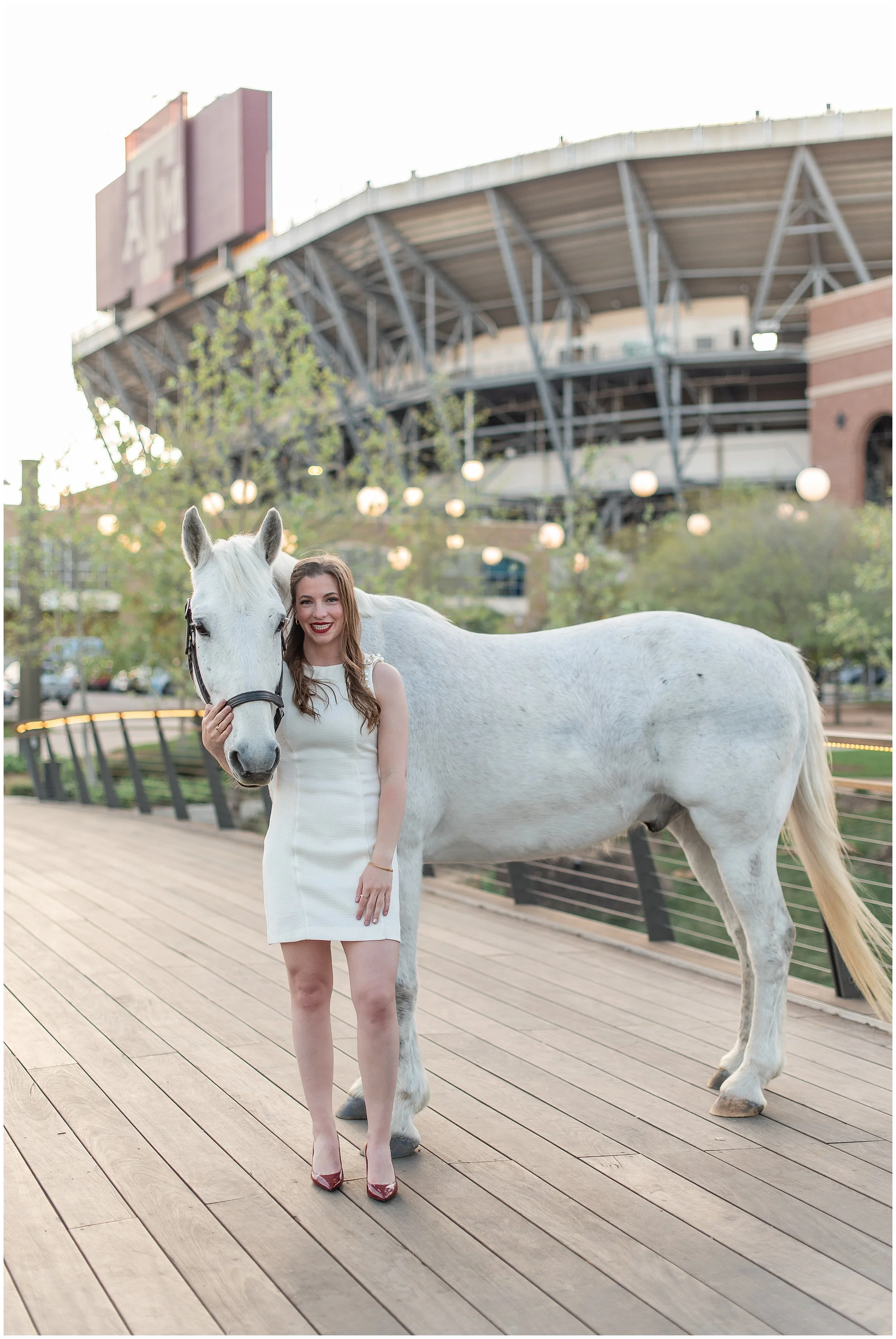 Katelyn Amber Miller | Texas A&M University | Graduation Session | College Station, TX | College Station Photographer_0554.jpg