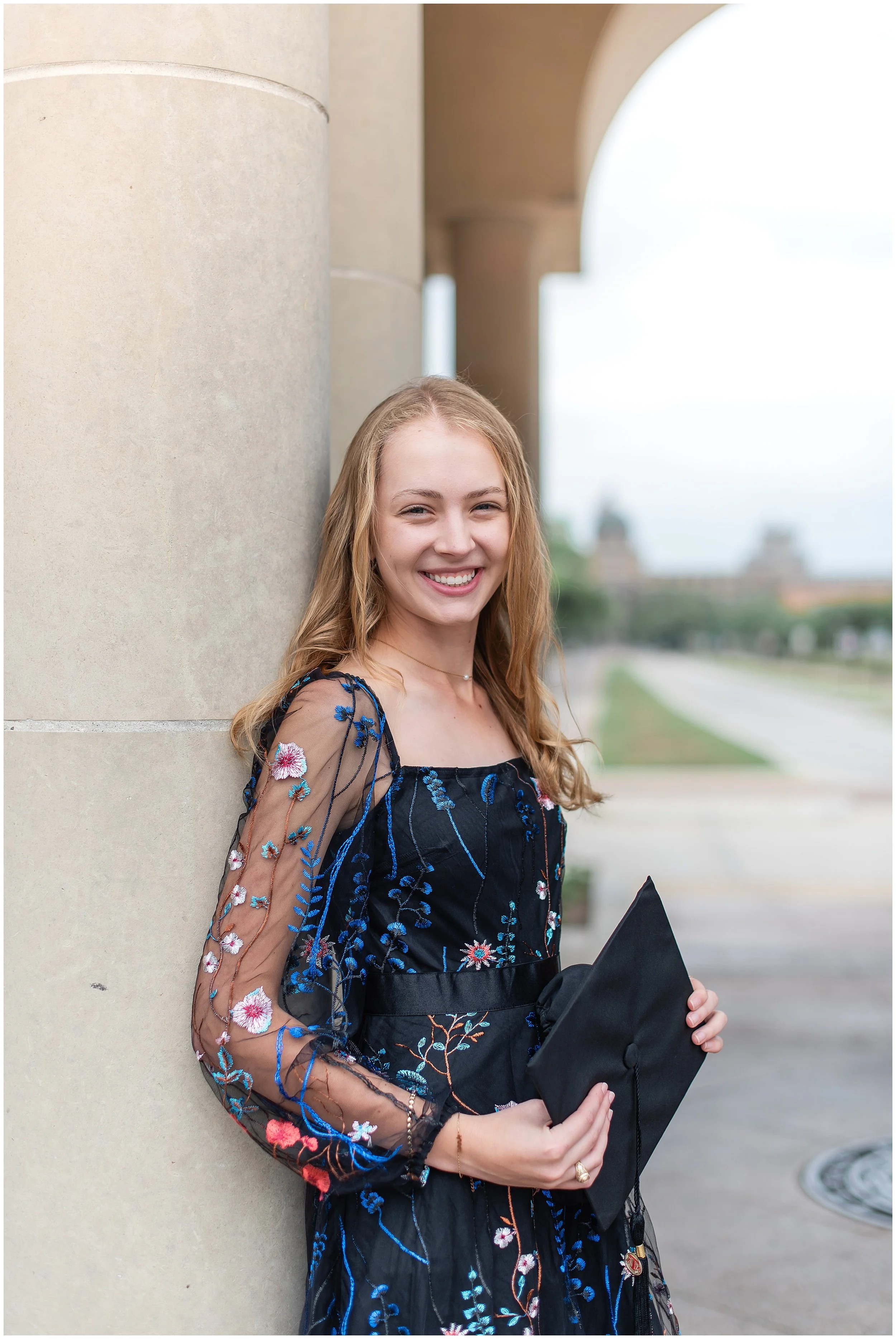 Katelyn Amber Miller | Texas A&M University | Graduation Session | College Station, TX | College Station Photographer_0106.jpg