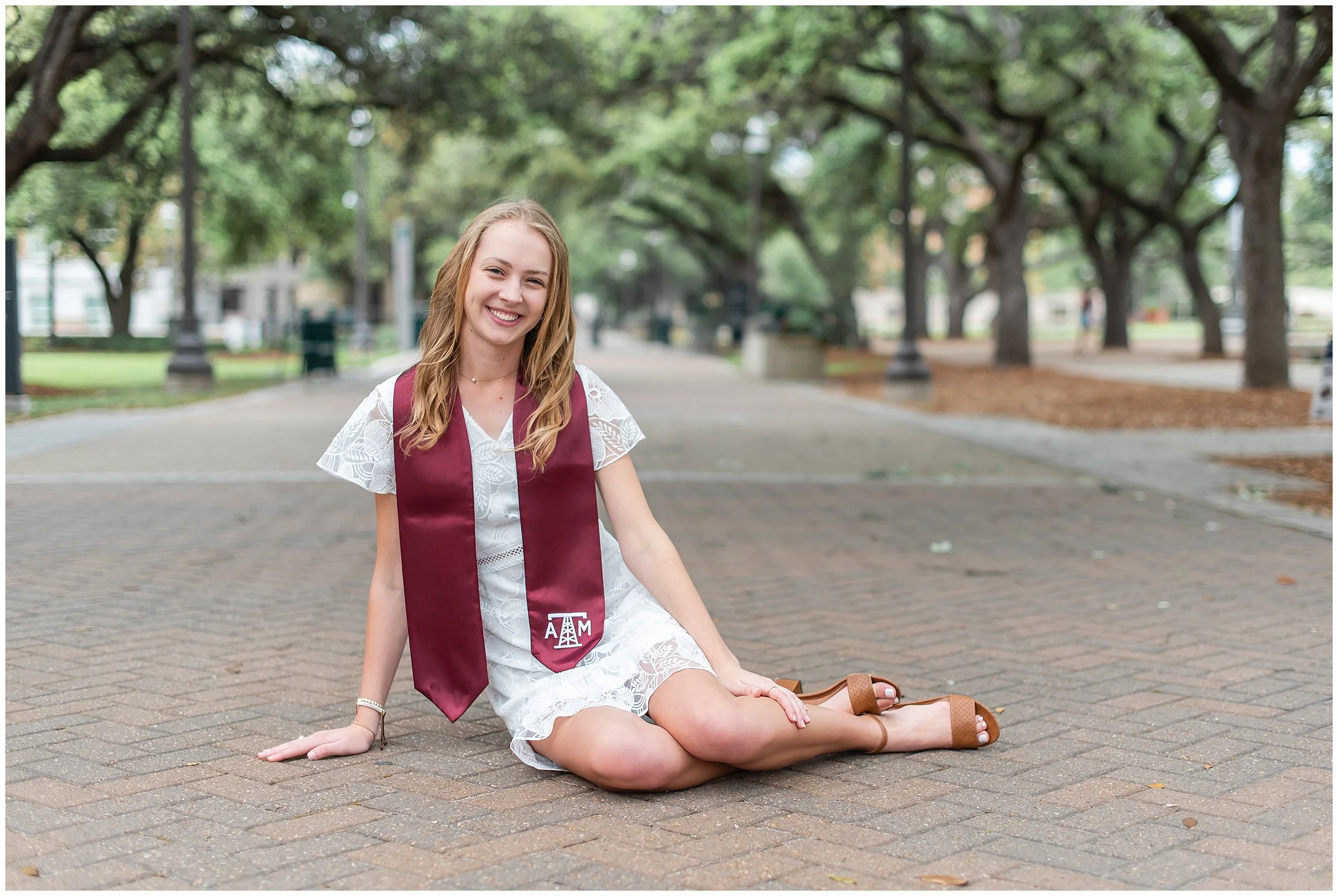 Katelyn Amber Miller | Texas A&M University | Graduation Session | College Station, TX | College Station Photographer_0111.jpg