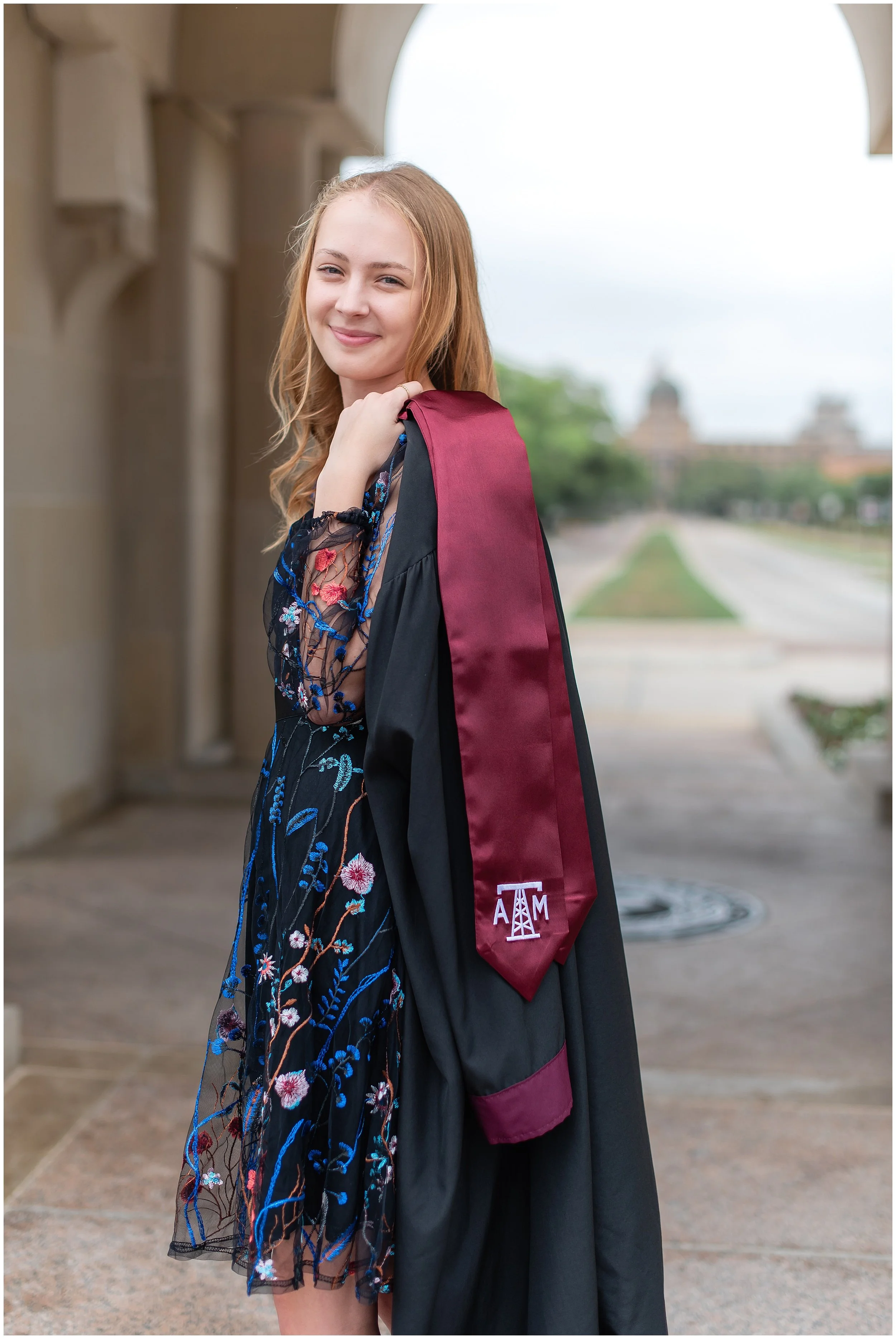 Katelyn Amber Miller | Texas A&M University | Graduation Session | College Station, TX | College Station Photographer_0112.jpg