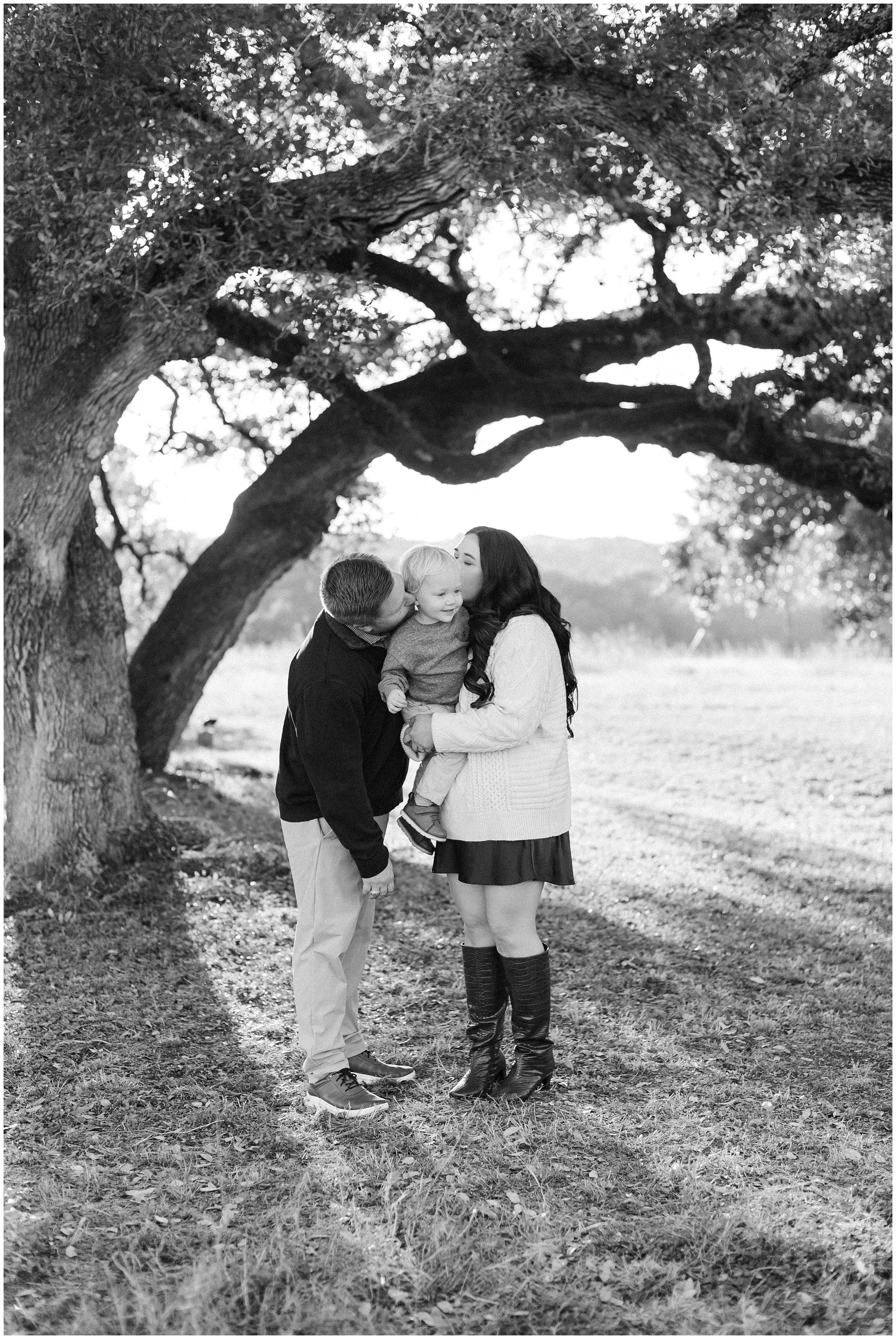 Katelyn Amber Miller | College Station TX Graduation and Family Photographer_1117.jpg