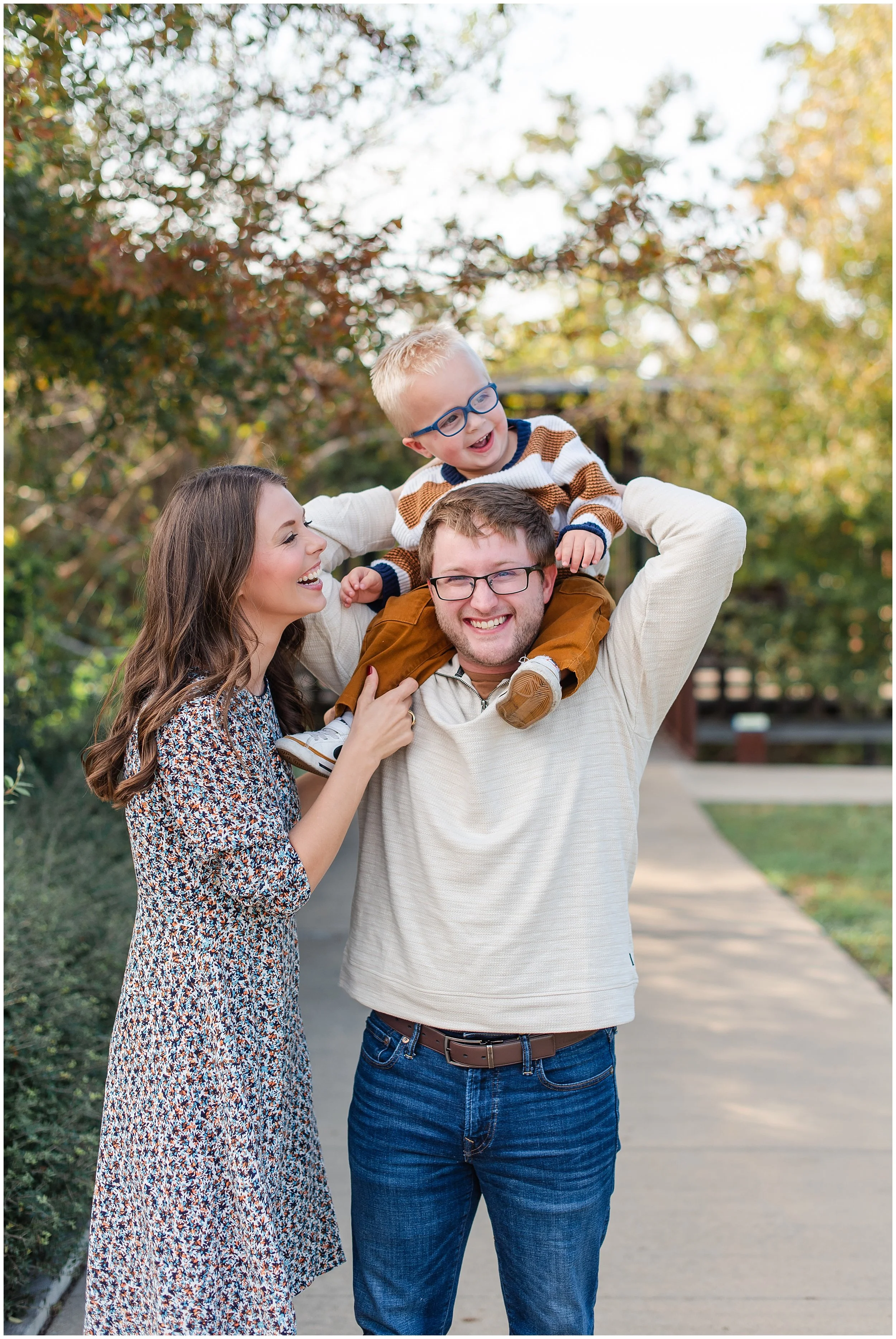 Katelyn Amber Miller | College Station TX Graduation and Family Photographer_1248.jpg
