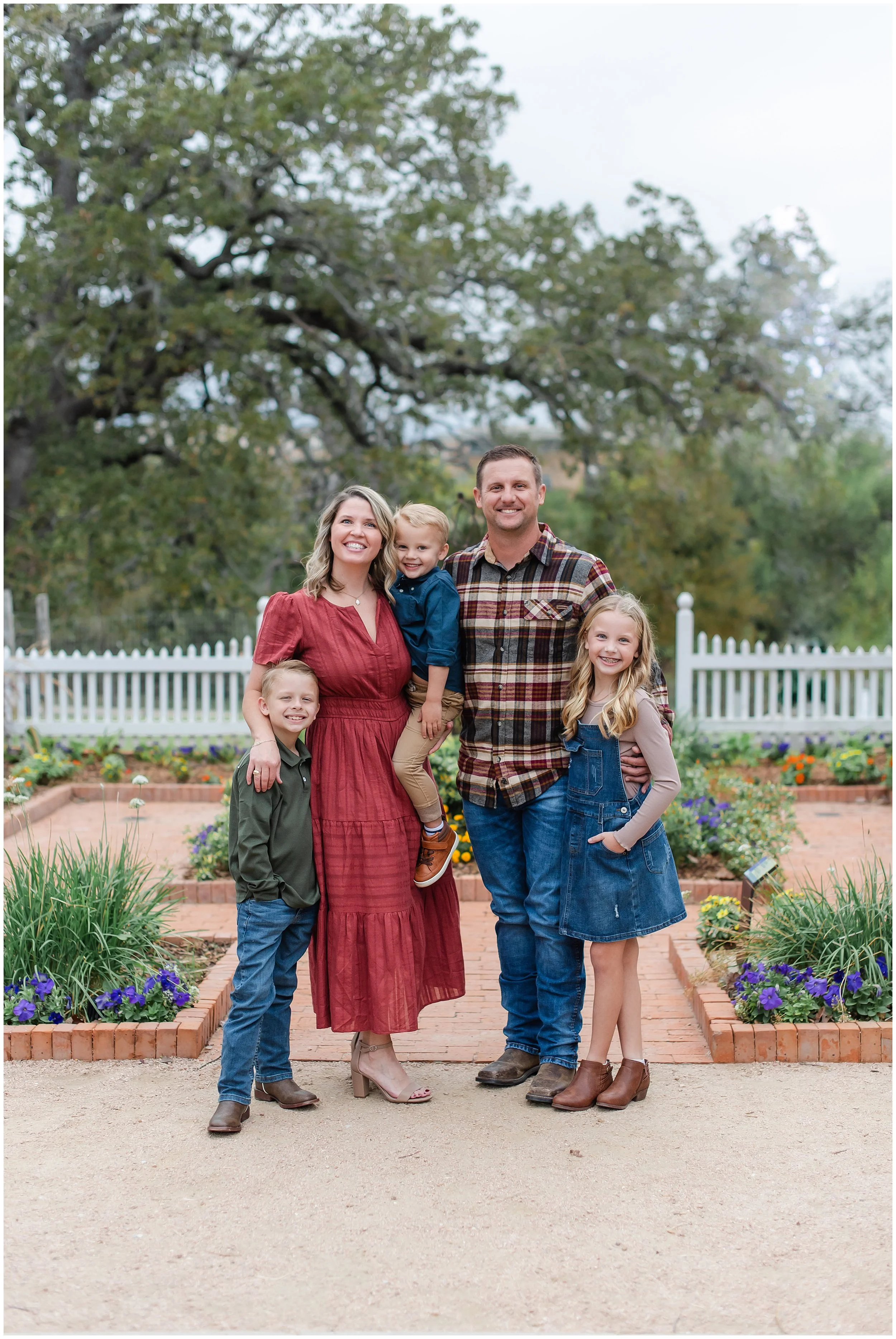 Katelyn Amber Miller | College Station TX Graduation and Family Photographer_1340.jpg