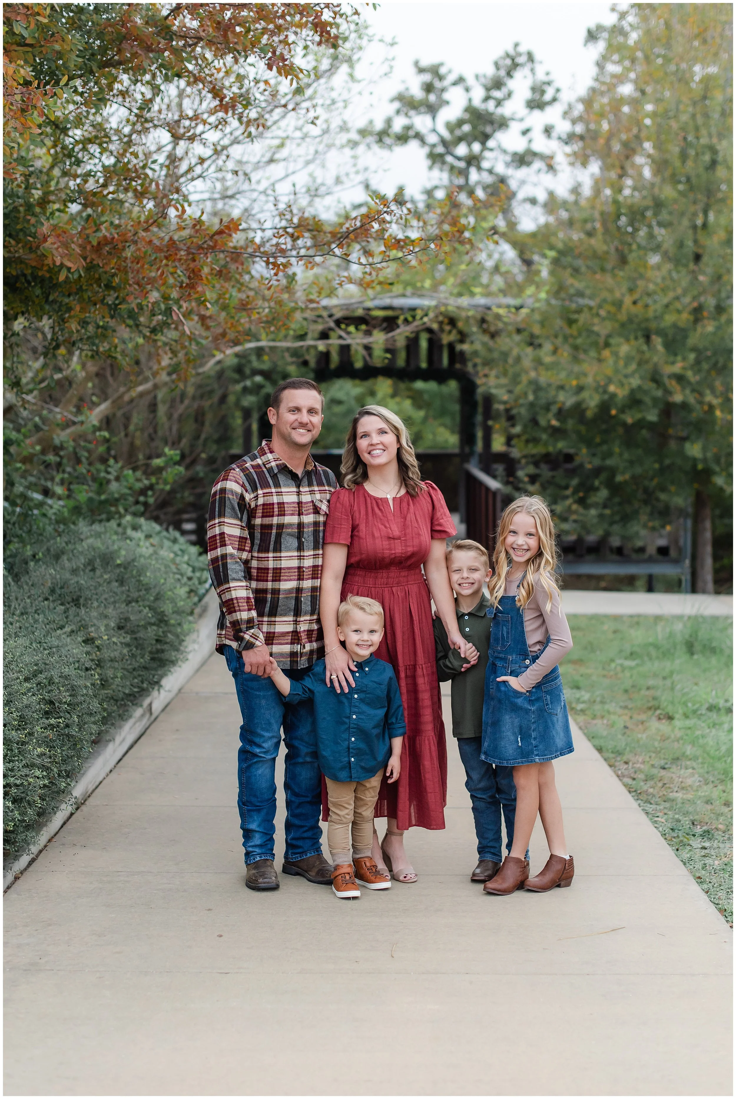 Katelyn Amber Miller | College Station TX Graduation and Family Photographer_1350.jpg