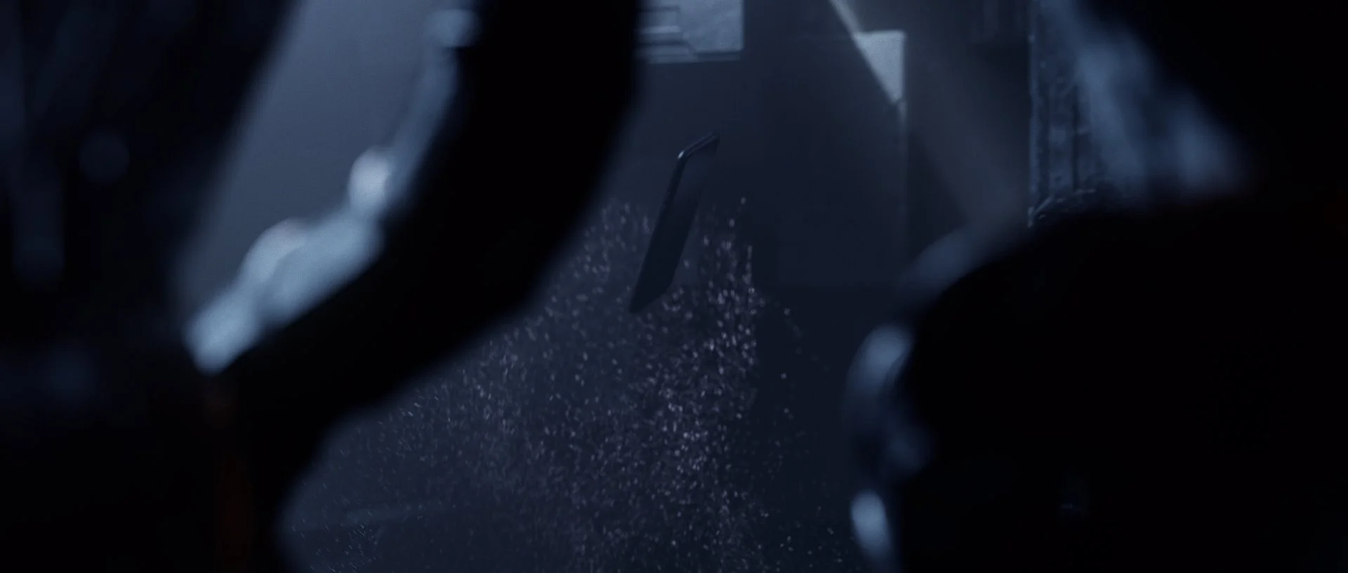 140_stillv06.jpg