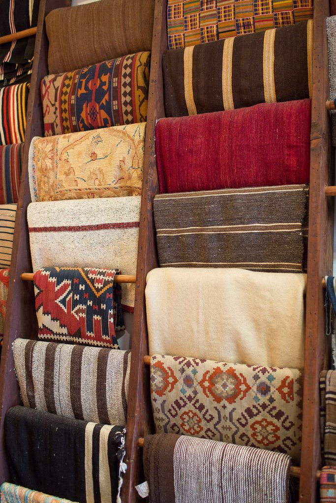Amadi Carpets at Chateau Sonoma