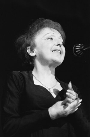 French Music Artist: Edith Piaf via Wiki Commons