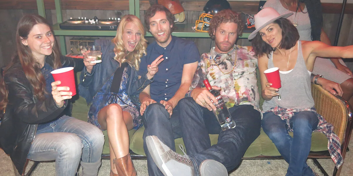 _0004_Party Couch.jpg