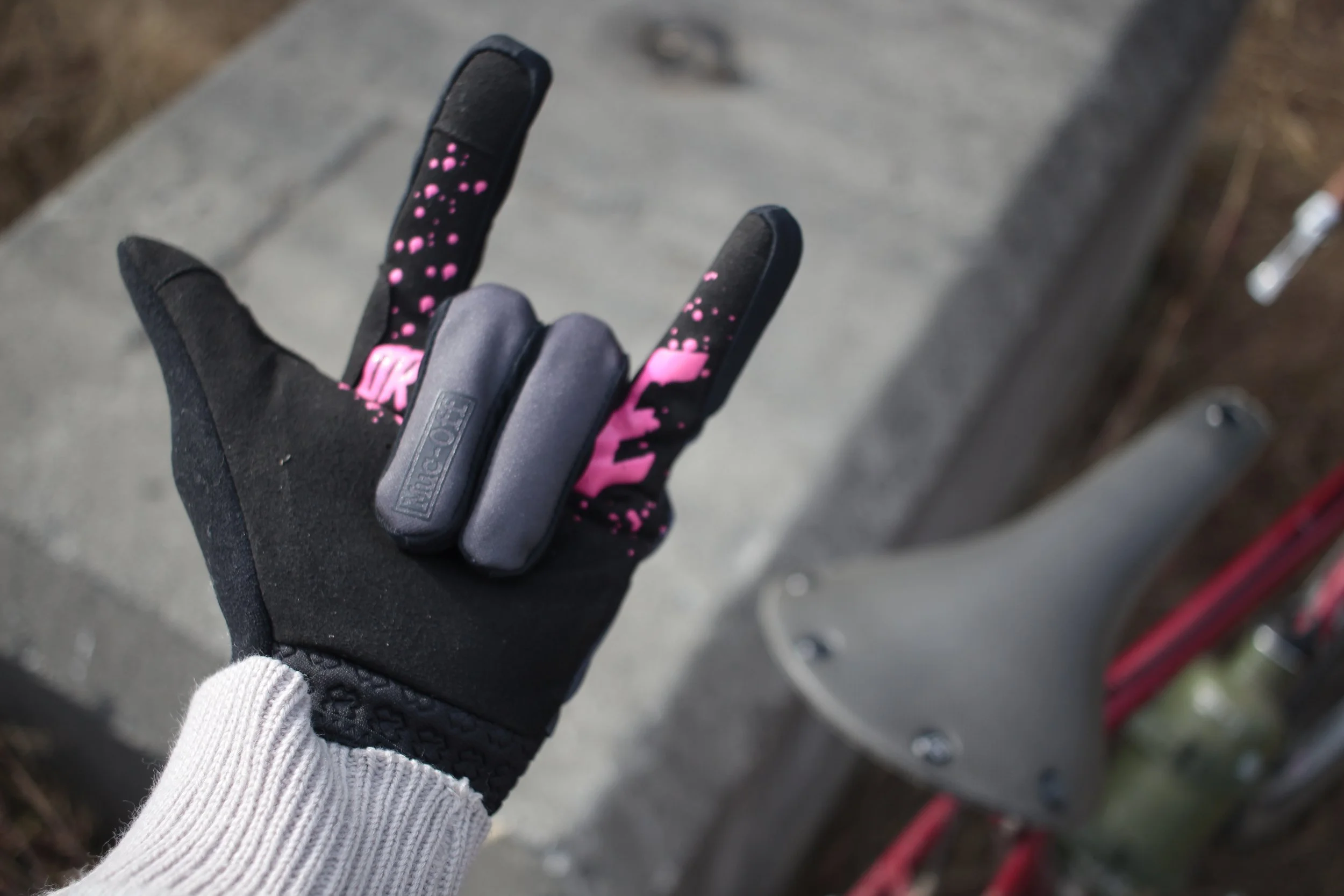 Muc-Off Consolation Prize gloves