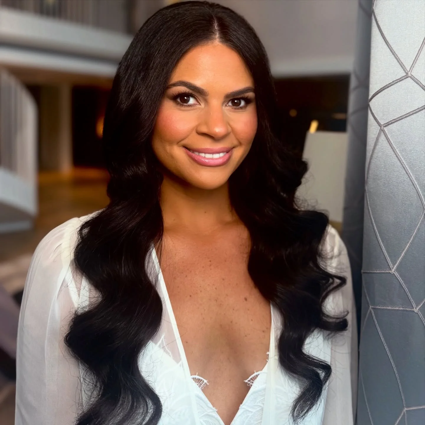 🌹𝒞𝐻𝐿𝒪𝐸 🌹

#LGMakeupBridal

MAKEUP + TAN @lgmakeupbridal 
HAIR @hairbyamandakosiek 
PLANNER @noraeventschicago