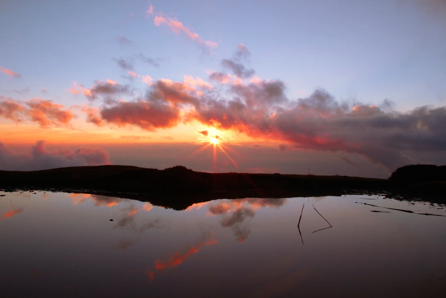 Nepal.EastNepal.Dobate.Sunset.Clouds.Reflection.jpg