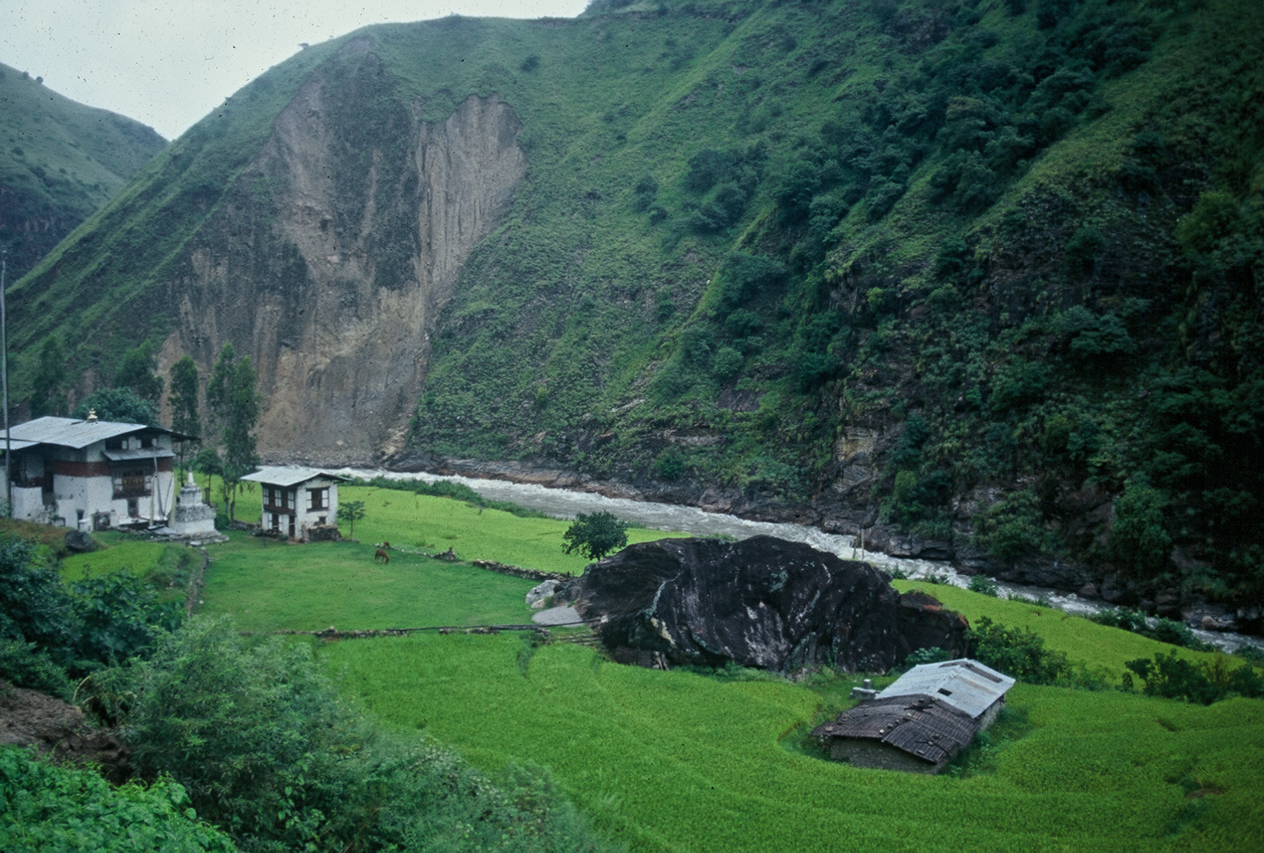 Bhutan.Tashigang.FarmHouse(1998).jpg